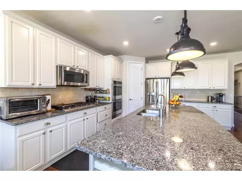 27425 E Jamison Cir, Aurora, CO 80016 photo 5