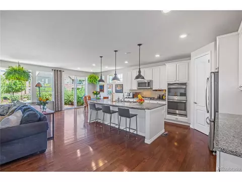27425 E Jamison Cir, Aurora, CO 80016 photo 2