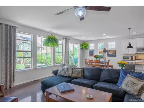 27425 E Jamison Cir, Aurora, CO 80016 photo 10