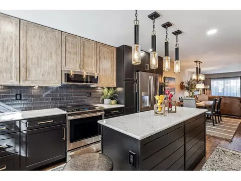 8735 W Cornell Ave #7, Lakewood, CO 80227