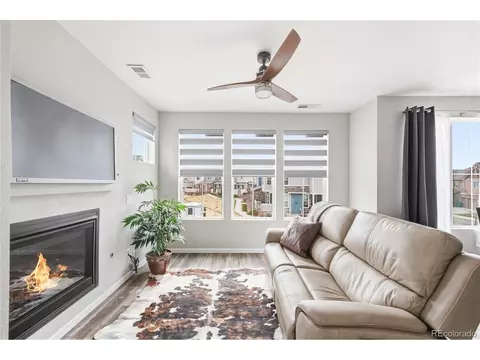 Living - 23545 E Platte Dr #E, Aurora, CO 80016 photo 3 of 3