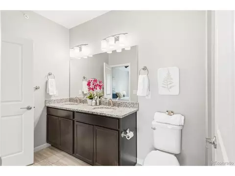 Bath - 23545 E Platte Dr #E, Aurora, CO 80016 photo 1 of 2
