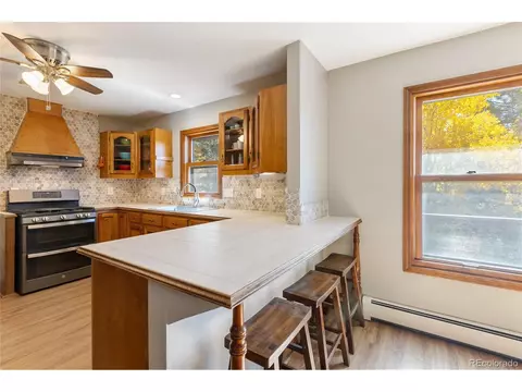 Kitchen - 356 Spring Valley Dr, Divide, CO 80814 photo 3 of 4