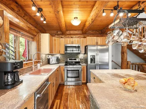 Kitchen - 74 Silver Lode Cir, Dumont, CO 80436 photo 2 of 3