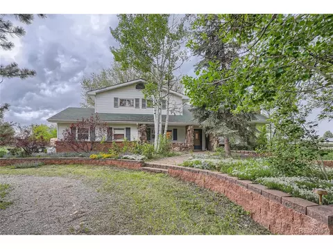 6510 Bluebird Ave, Longmont, CO 80503