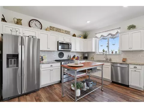 27501 E 7th Dr, Aurora, CO 80018 photo 5