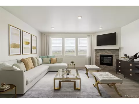 1066 Clara View Dr, Berthoud, CO 80513 photo 2