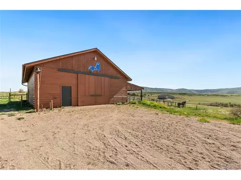 93 Juniper Ridge Rd, Laporte, CO 80535 photo 4