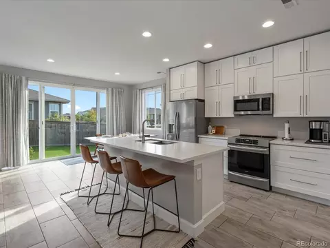 25520 E Maple Pl, Aurora, CO 80018 photo 4