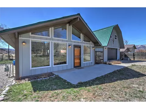 8968 County Road 300, Parachute, CO 81635