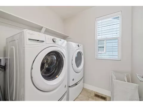 15694 E 47th Dr, Denver, CO 80239 photo 23