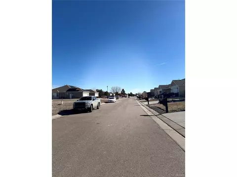 1015 Viewridge Rd, Bennett, CO 80102 photo 3