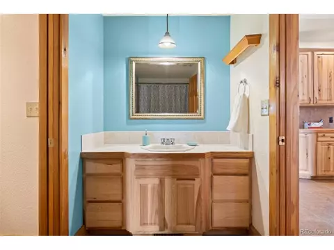 Bath - 412 Evergreen Rd, Black Hawk, CO 80422 photo 2 of 6