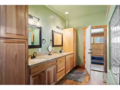 Bath - 412 Evergreen Rd, Black Hawk, CO 80422 photo 4 of 6