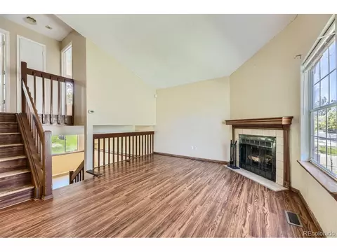 17632 E Temple Dr, Aurora, CO 80015 photo 3