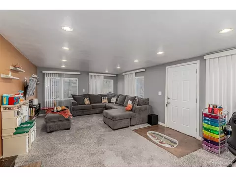 Undisclosed, Aurora, CO 80010 photo 24