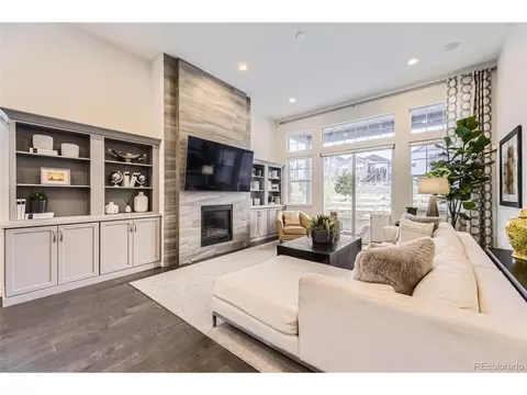 7214 S Shady Grove Ct, Aurora, CO 80016