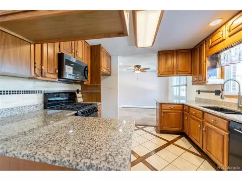 5398 Eldridge St, Arvada, CO 80002 photo 9