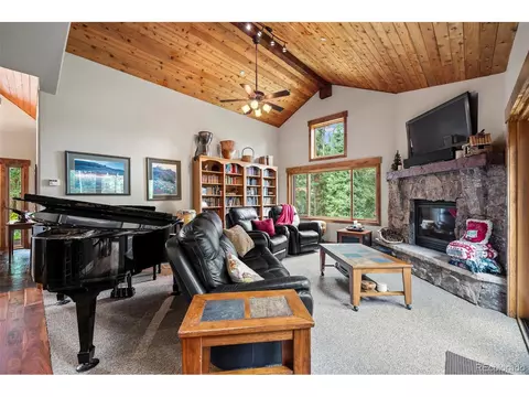 560 Two Cabins Dr, Silverthorne, CO 80498 photo 11