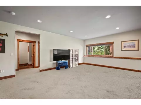 560 Two Cabins Dr, Silverthorne, CO 80498 photo 23