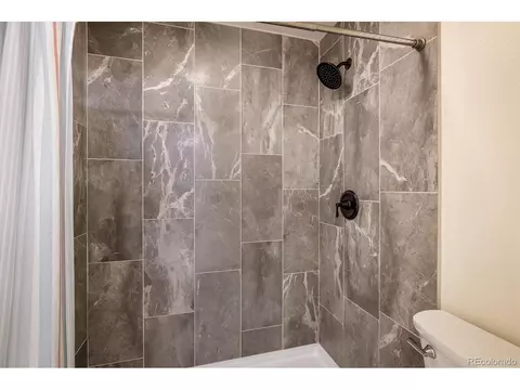 Bath - Undisclosed, Boulder, CO 80303 photo 4 of 4