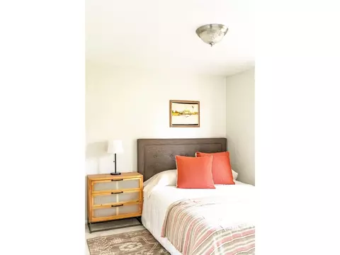 Bedroom - 3595 E 89th Ave, Thornton, CO 80229 photo 4 of 6