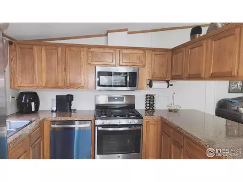 3366 Bluegrass Cir, Evans, CO 80620 photo 4
