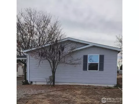 3366 Bluegrass Cir, Evans, CO 80620 photo 2