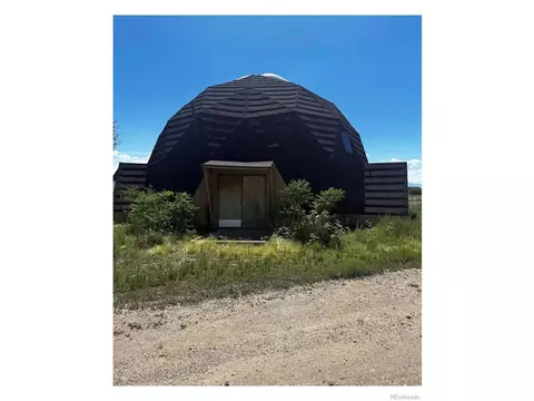 1615 Capri Cir, Pueblo, CO 81007