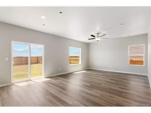 48255 Shetland Dr, Bennett, CO 80102 photo 3