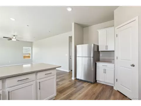 48255 Shetland Dr, Bennett, CO 80102 photo 4