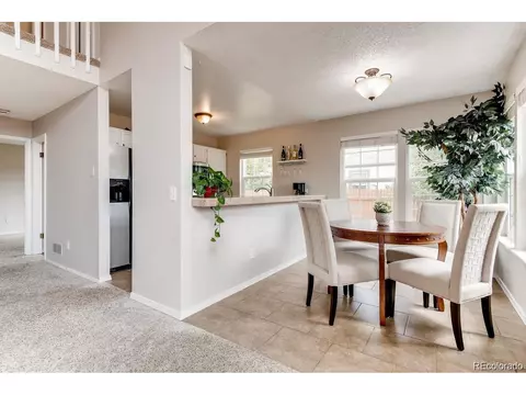 87 Macon Ct, Aurora, CO 80010 photo 8