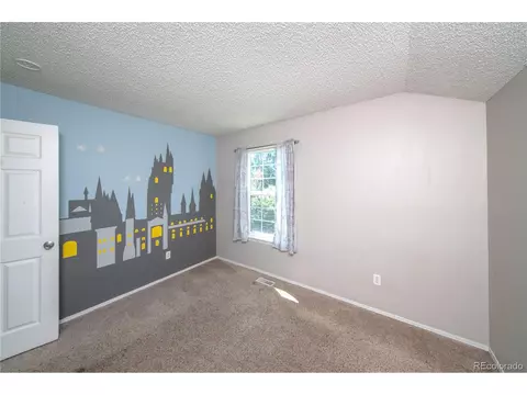 87 Macon Ct, Aurora, CO 80010 photo 21