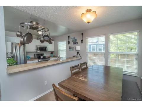 87 Macon Ct, Aurora, CO 80010 photo 10