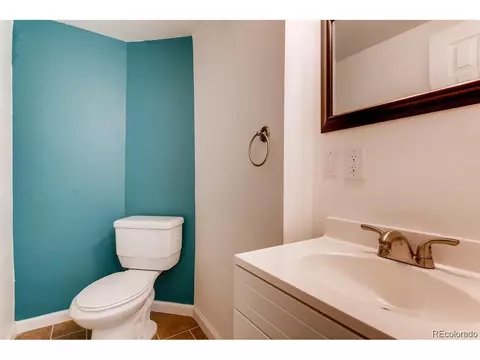 87 Macon Ct, Aurora, CO 80010 photo 28