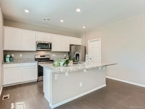 20006 E 62nd Pl, Aurora, CO 80019 photo 9