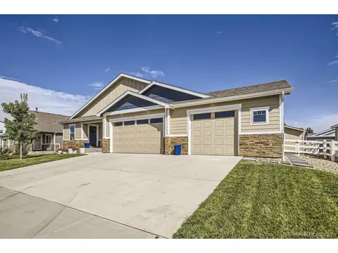 635 Moose St, Frederick, CO 80530 photo 2
