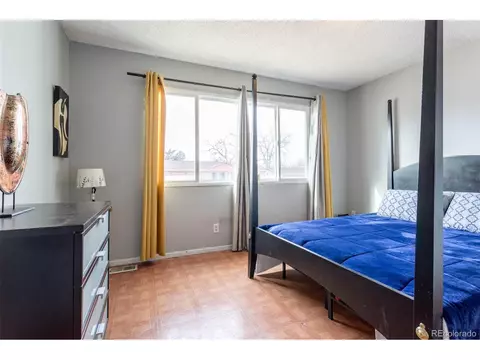 5456 Eagle St, Denver, CO 80239 photo 17