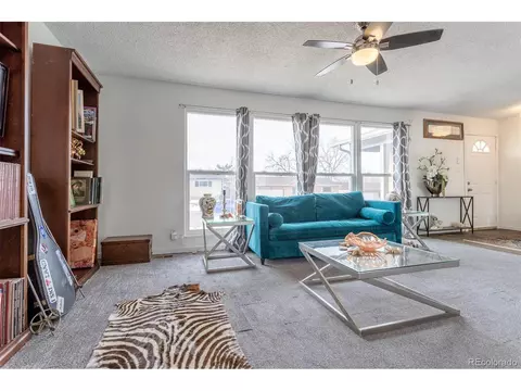 5456 Eagle St, Denver, CO 80239 photo 5