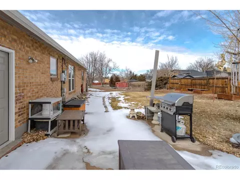 5456 Eagle St, Denver, CO 80239 photo 25