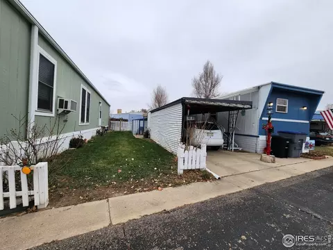 729 17th Ave #16, Longmont, CO 80501