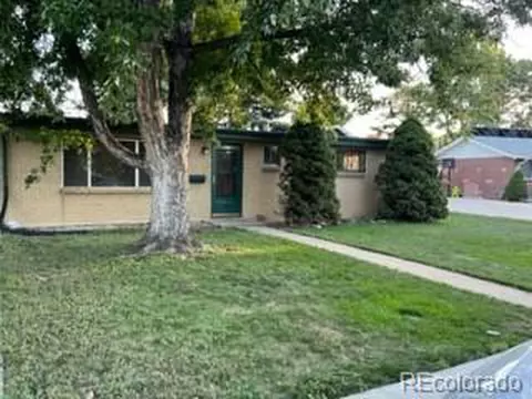 4965 S Lipan Dr, Englewood, CO 80110