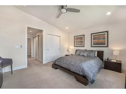 5012 E Thrill Pl, Denver, CO 80207 photo 11