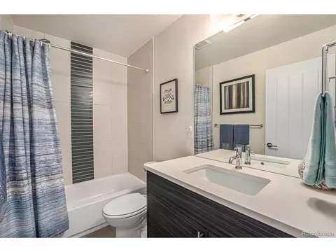 5012 E Thrill Pl, Denver, CO 80207 photo 19