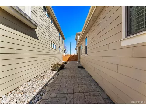 9076 E 37th Ave, Denver, CO 80238 photo 37