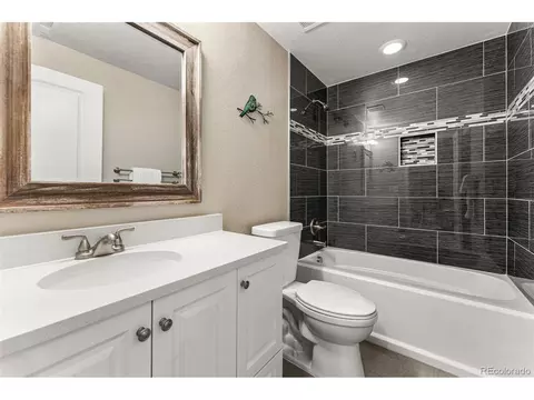 9076 E 37th Ave, Denver, CO 80238 photo 33