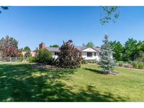 2125 Rangeview Ln, Longmont, CO 80501 photo 2
