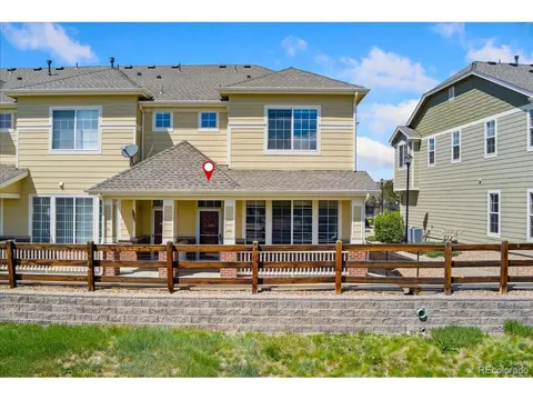16212 E Geddes Ln #11, Aurora, CO 80016