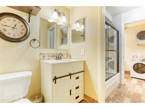 309 E Highline Cir #101, Centennial, CO 80122 photo 5