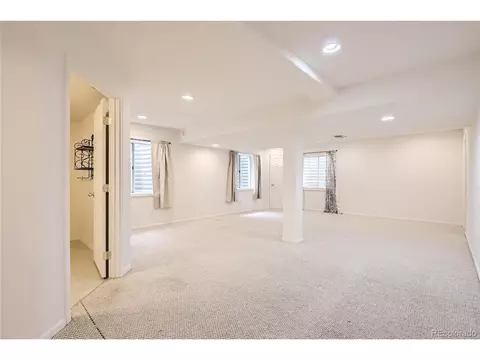 22321 E Lake Pl, Centennial, CO 80015 photo 29